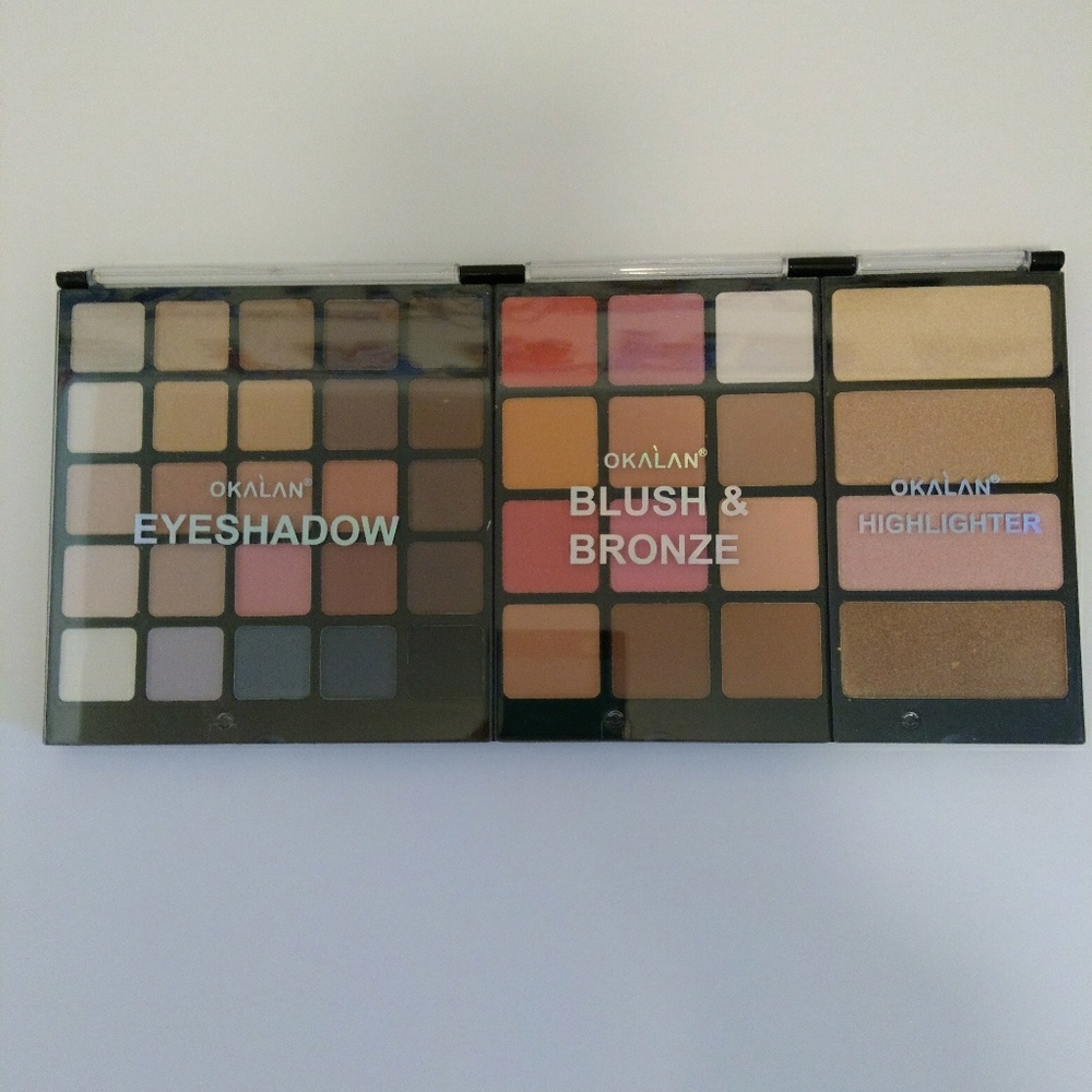 Eyeshadow PRO MAKEUP PALETTE